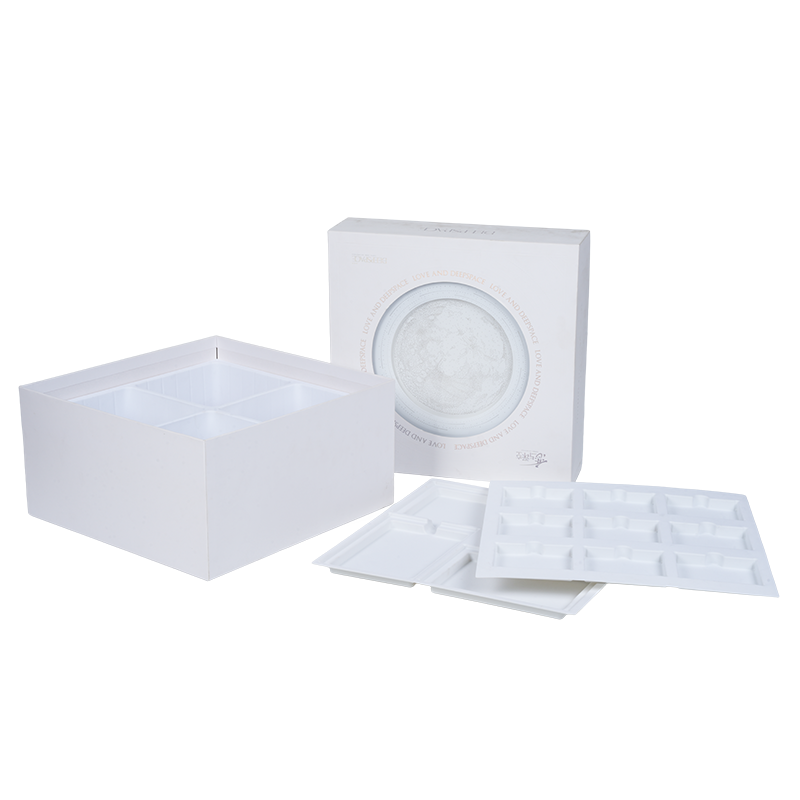 Bosca ceoil rothlach cruth leabhair ar théama saoire